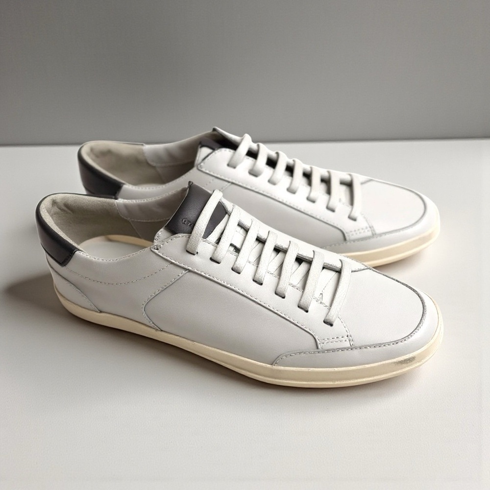 Vince‎ Size 8 Women’s Sneakers in White Pearl